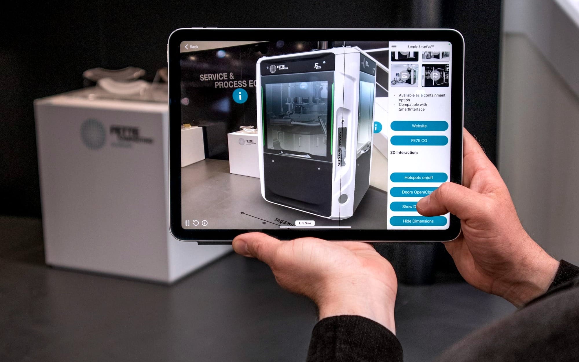 Fette Compacting mit 3D auf der Interpack: „Die Maschine ist ja direkt vor mir!“